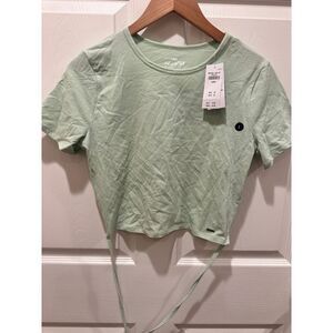 Hollister NWT‎ cropped tee with tie large